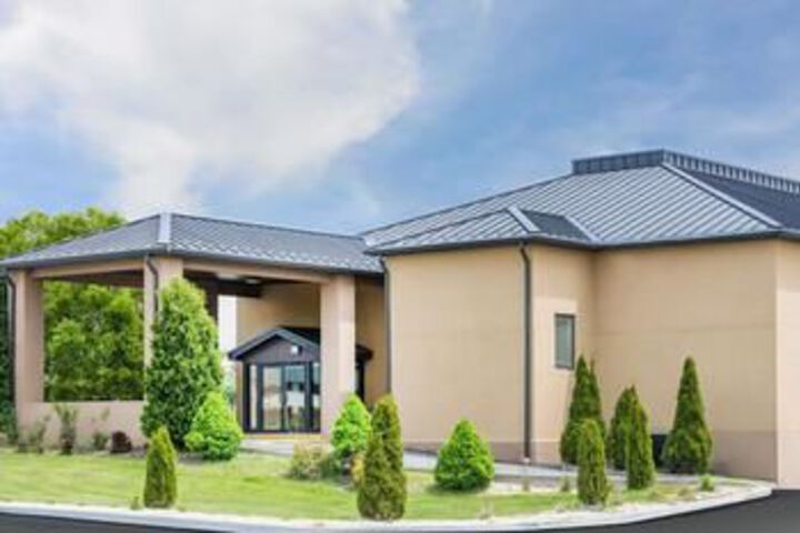 SureStay Plus Hotel by Best Western Somerset