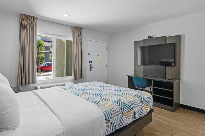 Motel 6 La Mesa CA