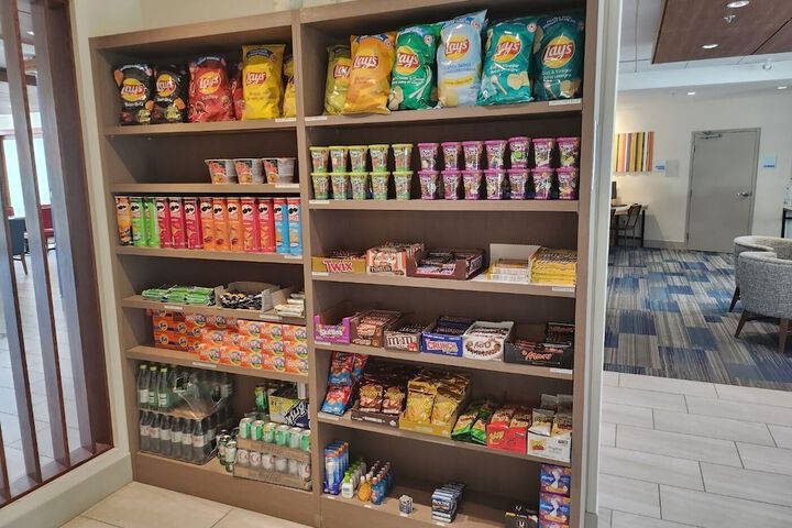 Holiday Inn Express & Suites Terrace by IHG