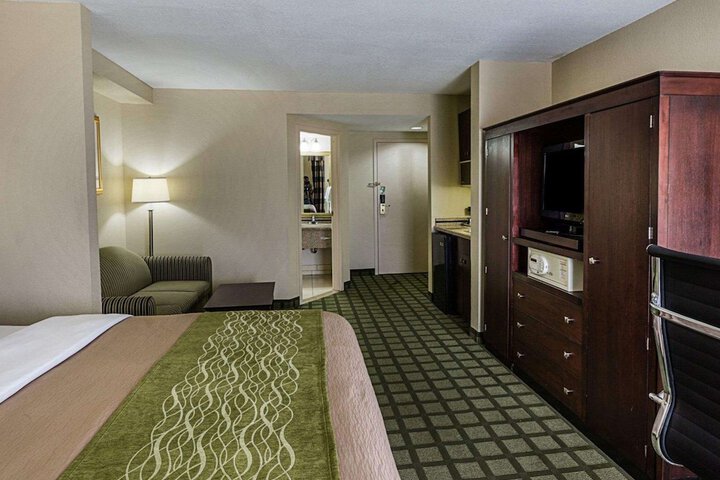 Comfort Inn & Suites Southwest Fwy at Westpark