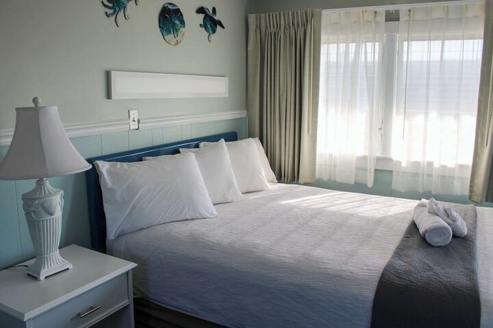 Room 43 of 90