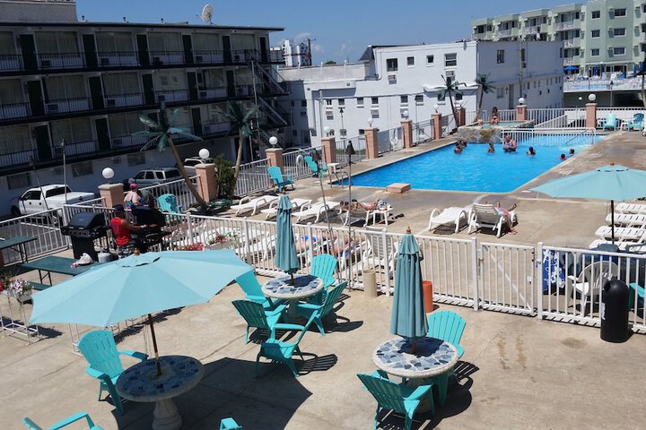 Pool 2 of 26