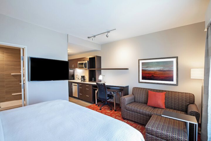 Room 19 of 31