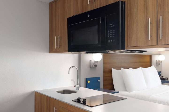 Microtel Inn & Suites by Wyndham Tracy