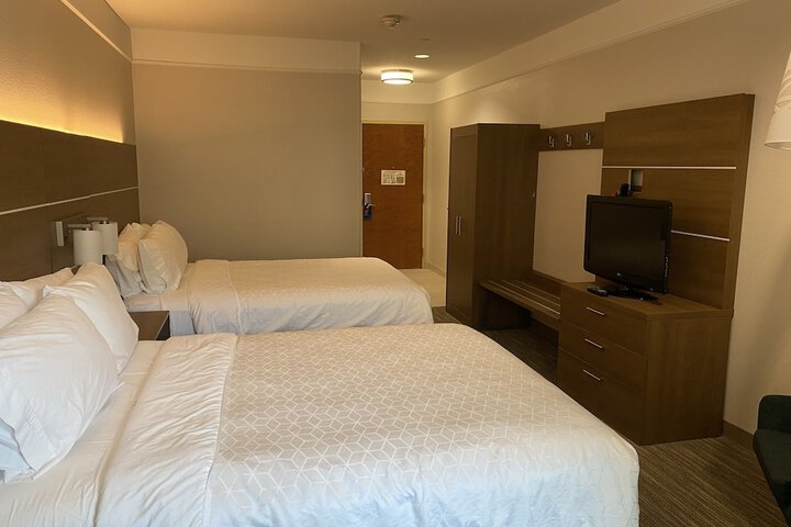 Room 18 of 63