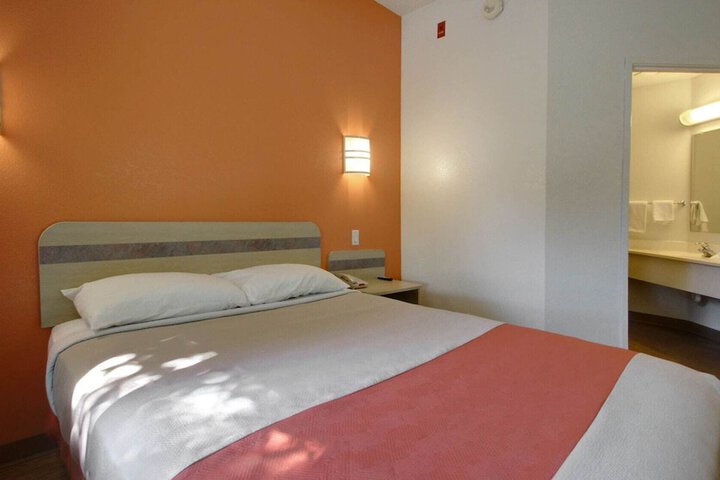 Motel 6 Lehi UT – Thanksgiving Point