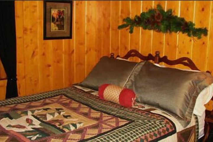 Room 7 of 15