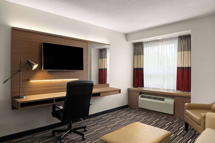 Room 38 of 57