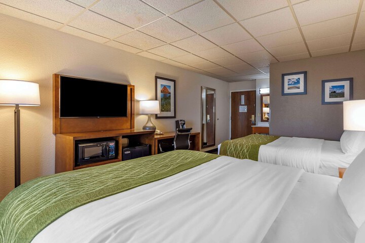 Room 34 of 43