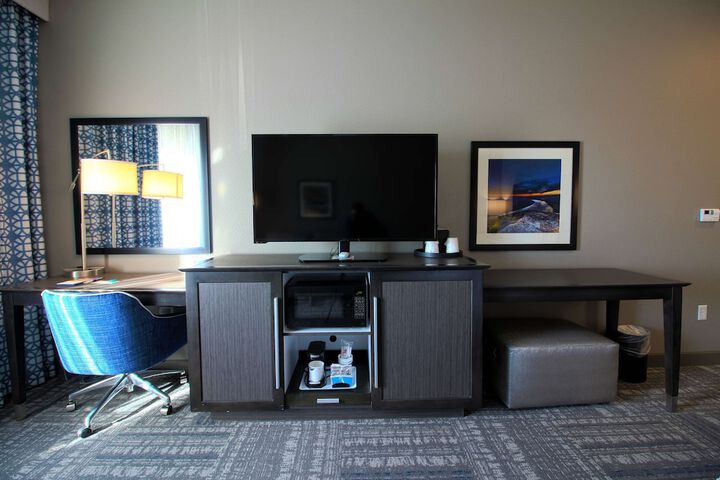 Room 15 of 37