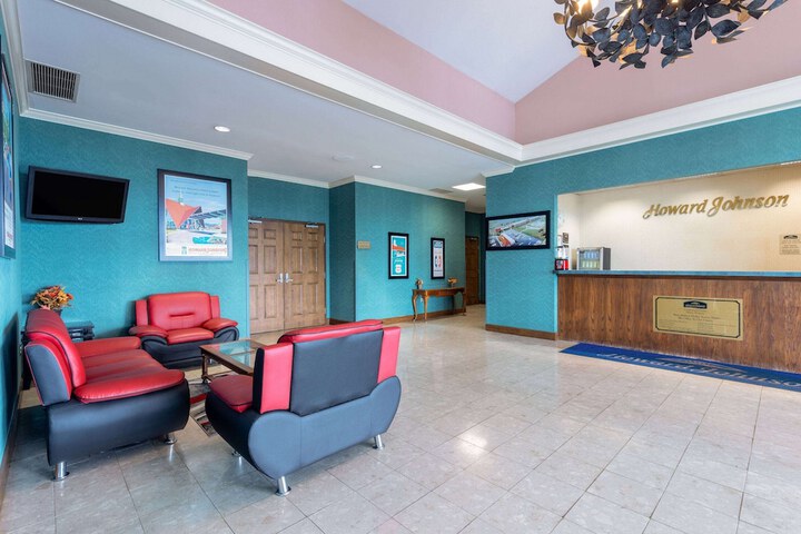 Hotel Interior 10 of 30