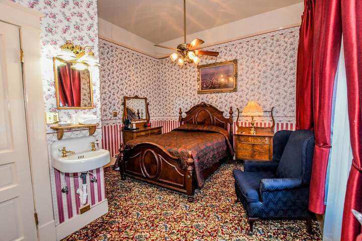 Room 49 of 55