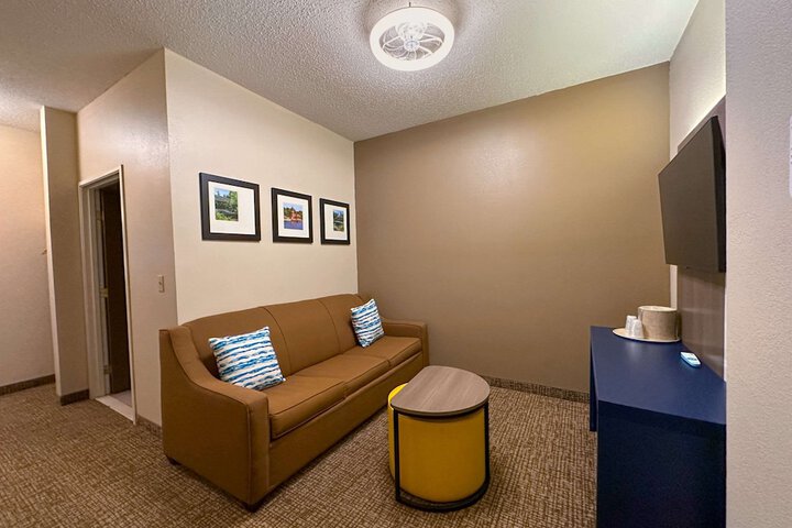 Room 40 of 55