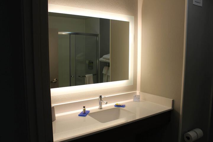 Holiday Inn Express & Suites Enterprise by IHG