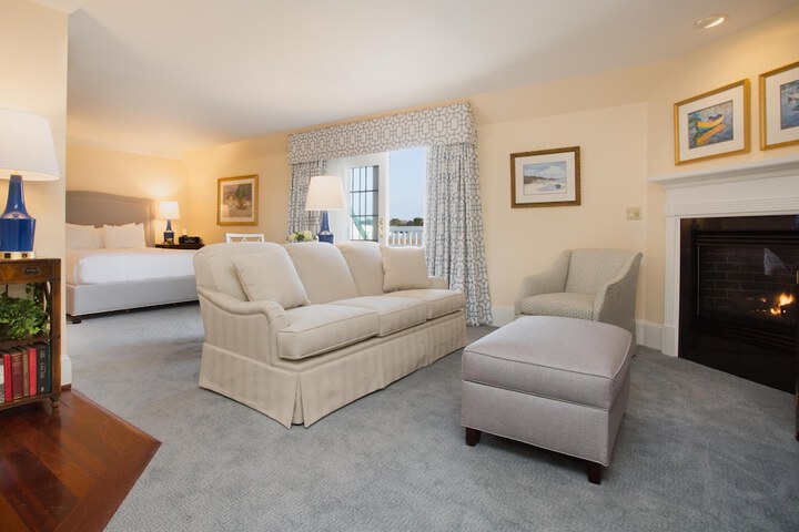 The Bellmoor Inn & Spa