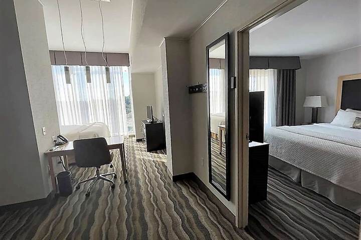 Room 15 of 57