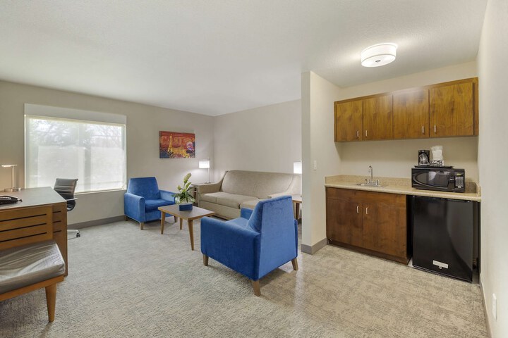 Best Western Plus Henderson Hotel