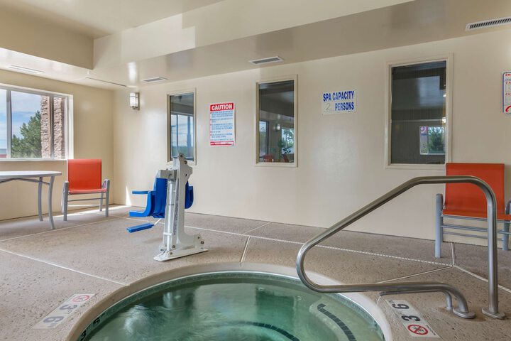 Best Western Plus The Four Corners Inn