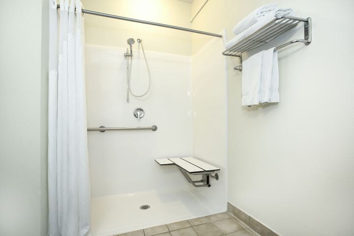 Room 29 of 41