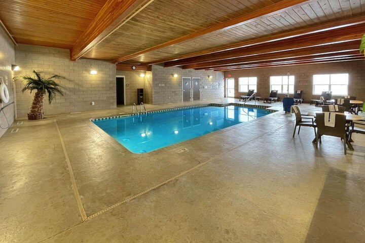 Pool 5 of 33