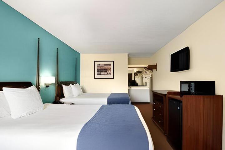 Baymont by Wyndham Florence