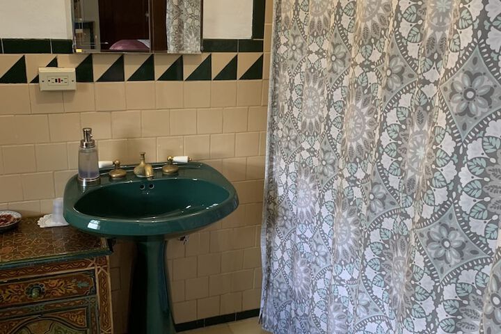 Room 17 of 70