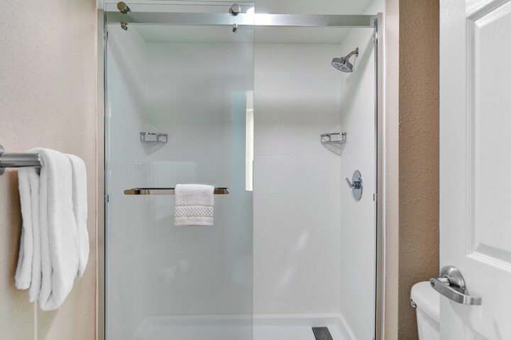 Room 19 of 29
