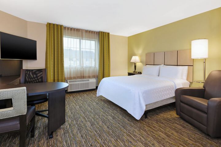 Room 21 of 40