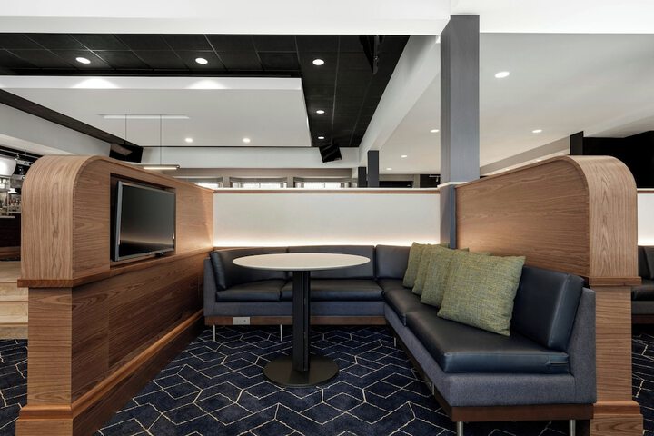 Hotel Interior 23 of 60