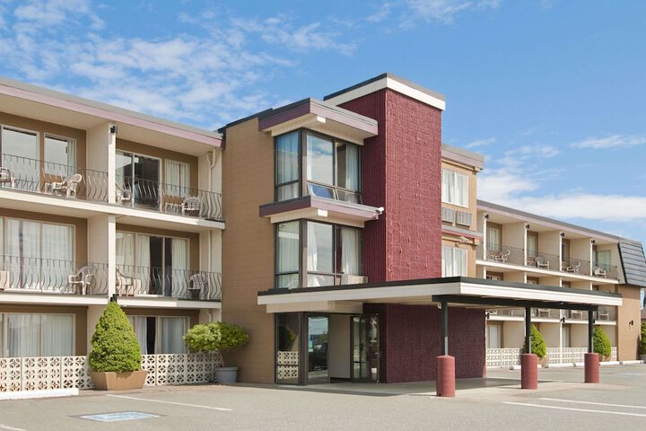 Travelodge by Wyndham Nanaimo