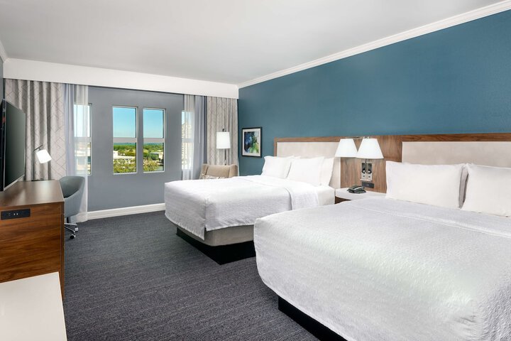 Room 34 of 44