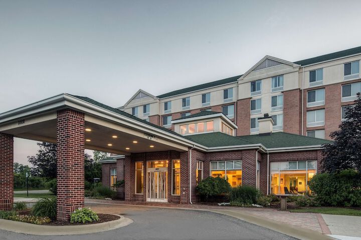 Hilton Garden Inn Detroit Metro Airport