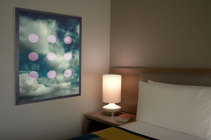 Room 40 of 61