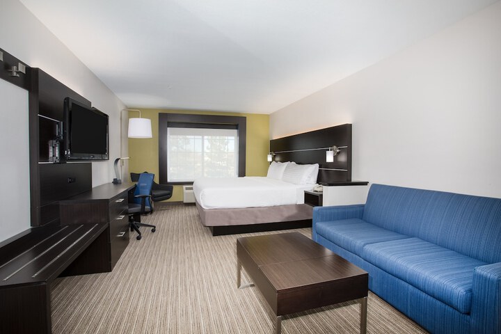 Room 16 of 50