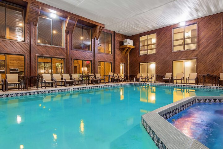 Best Western Plus Dockside Waterfront Inn