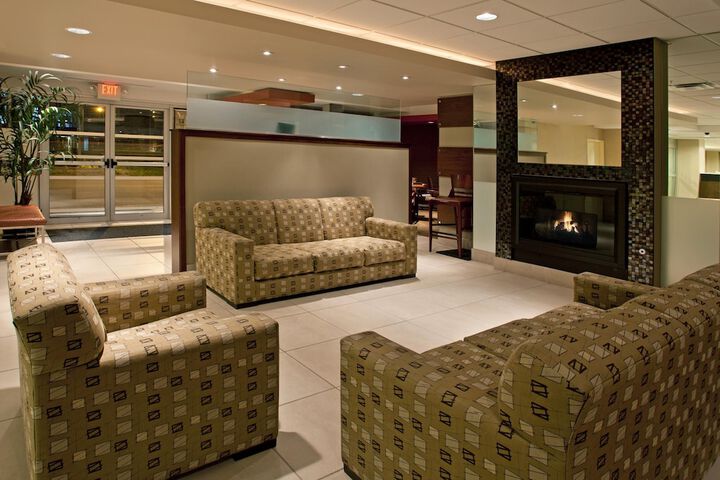 Holiday Inn Columbus Dwtn-Capitol Square by IHG