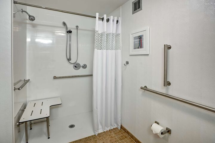 Room 20 of 49