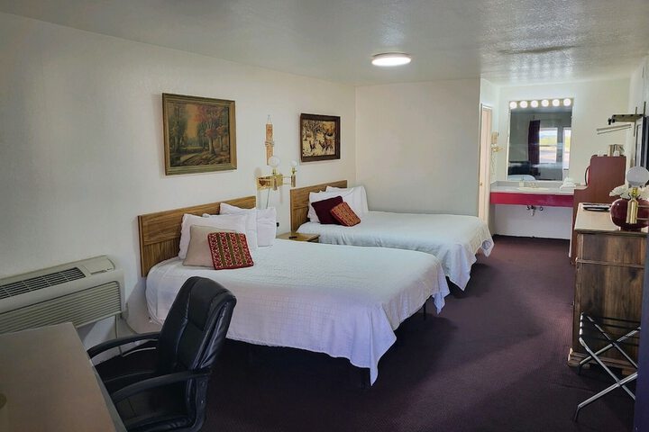 Room 44 of 98