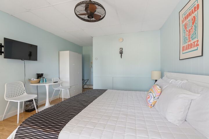 Room 45 of 64
