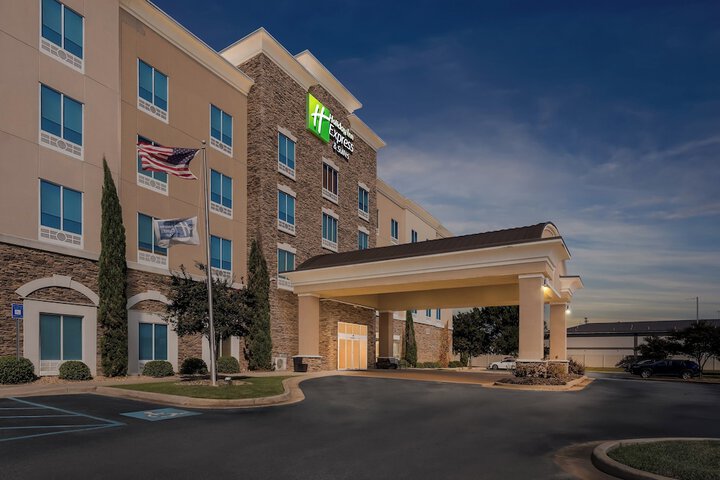Holiday Inn Express Hotel & Suites Albany by IHG