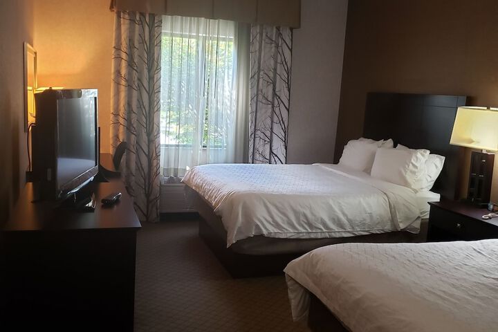 Holiday Inn Express Grove City by IHG