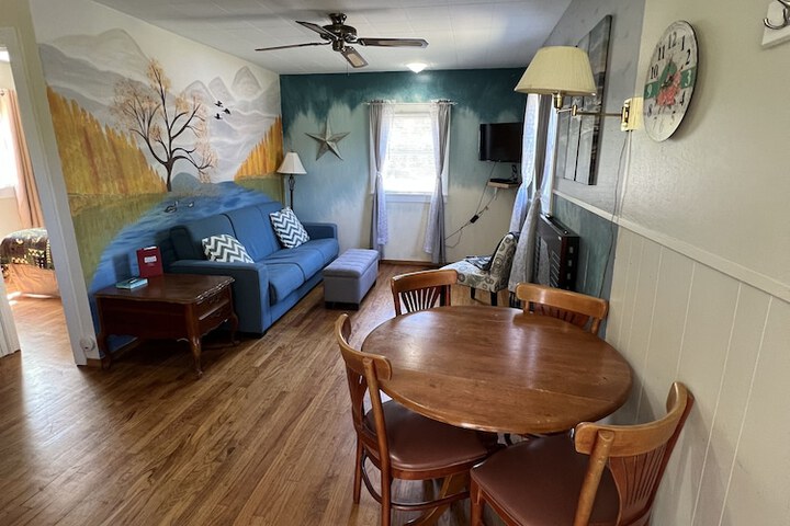 Room 154 of 177