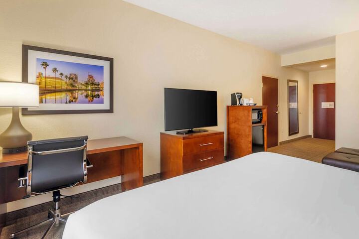 Room 22 of 60