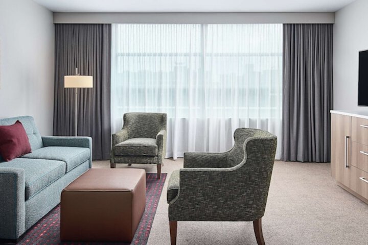Room 22 of 47