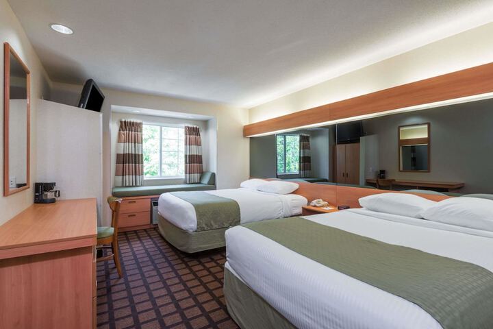 Microtel Inn & Suites by Wyndham Uncasville Casino Area