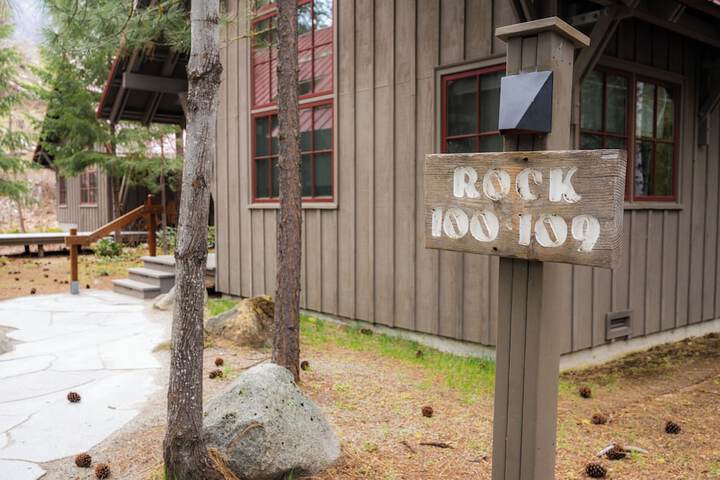 Sleeping Lady Mountain Resort & Spa