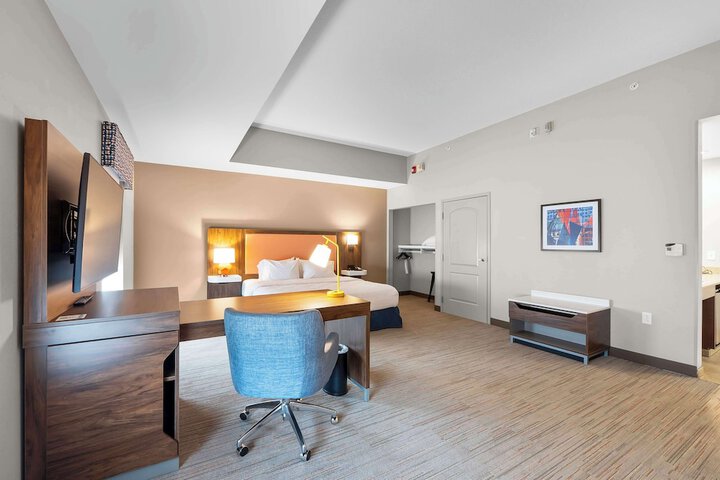 Room 51 of 71
