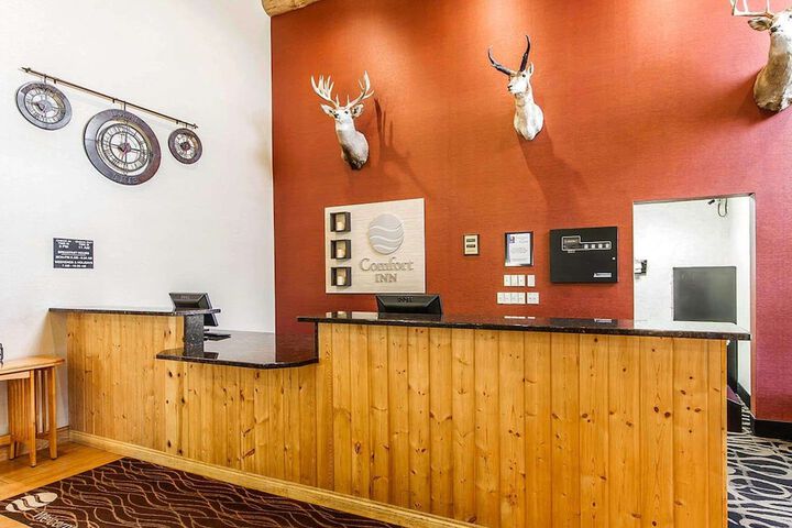Hotel Interior 9 of 57