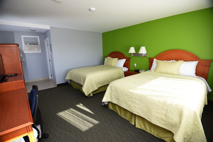 Hotel Interior 12 of 40
