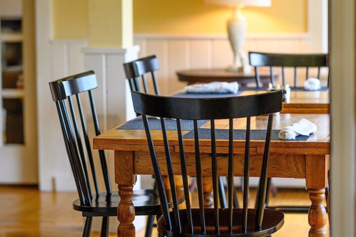 Dining 109 of 135